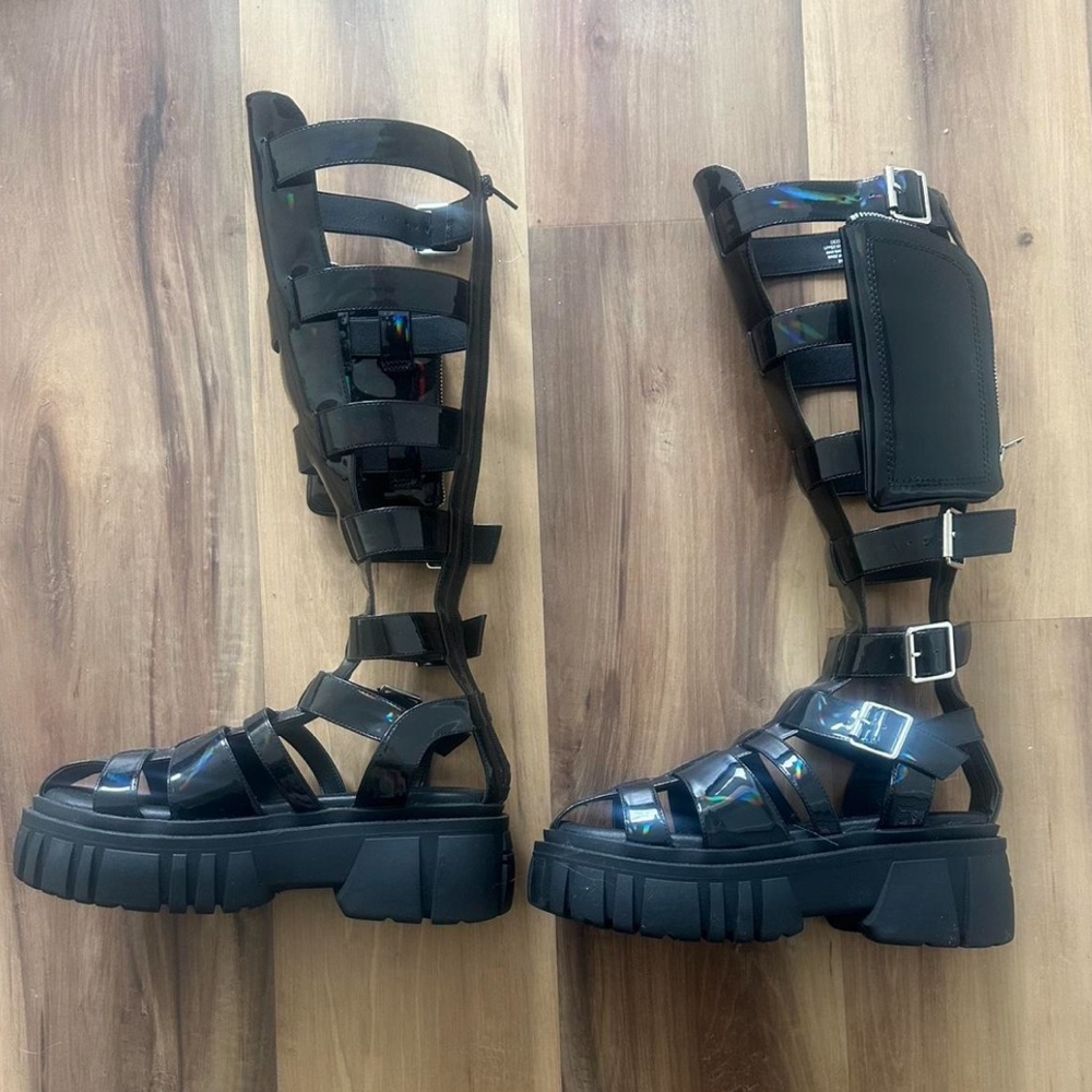 CLUB EXX knee high platform sandals